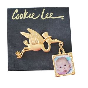 Vintage Cookie Lee Gold Stork Brooch with Photo Charm